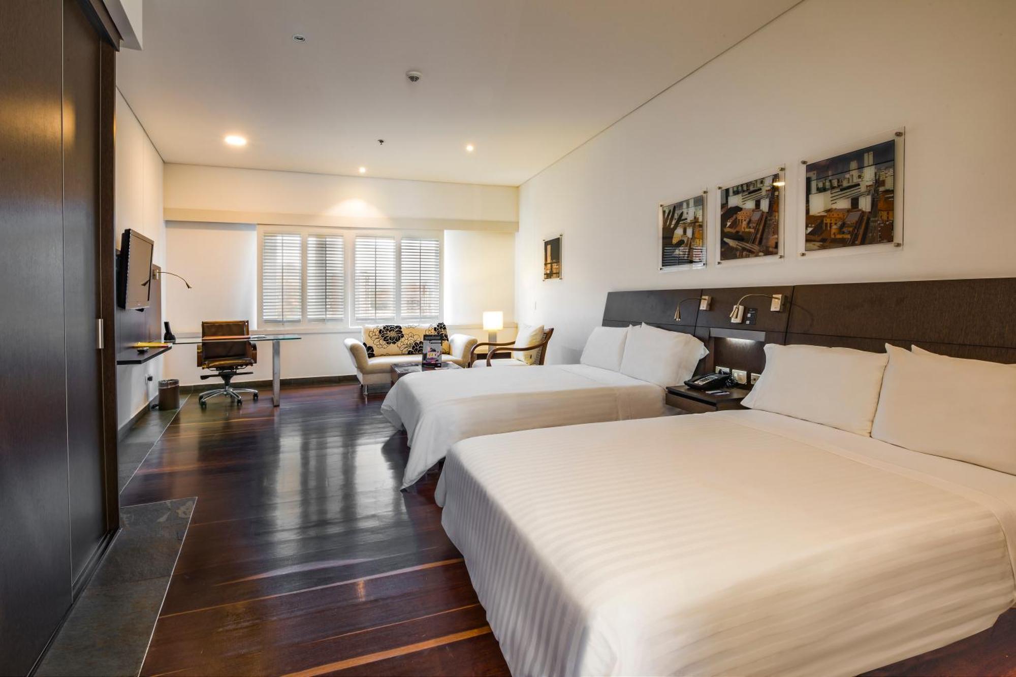 Luxury Twin Room