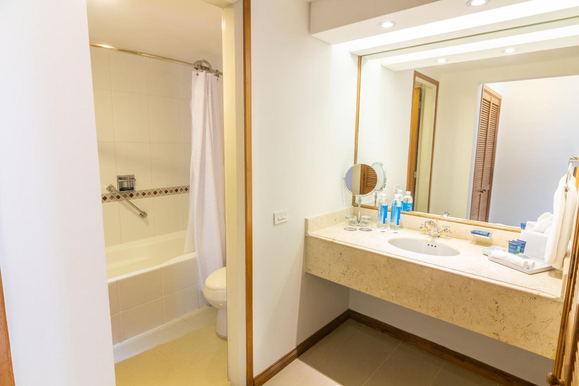 Suite Room